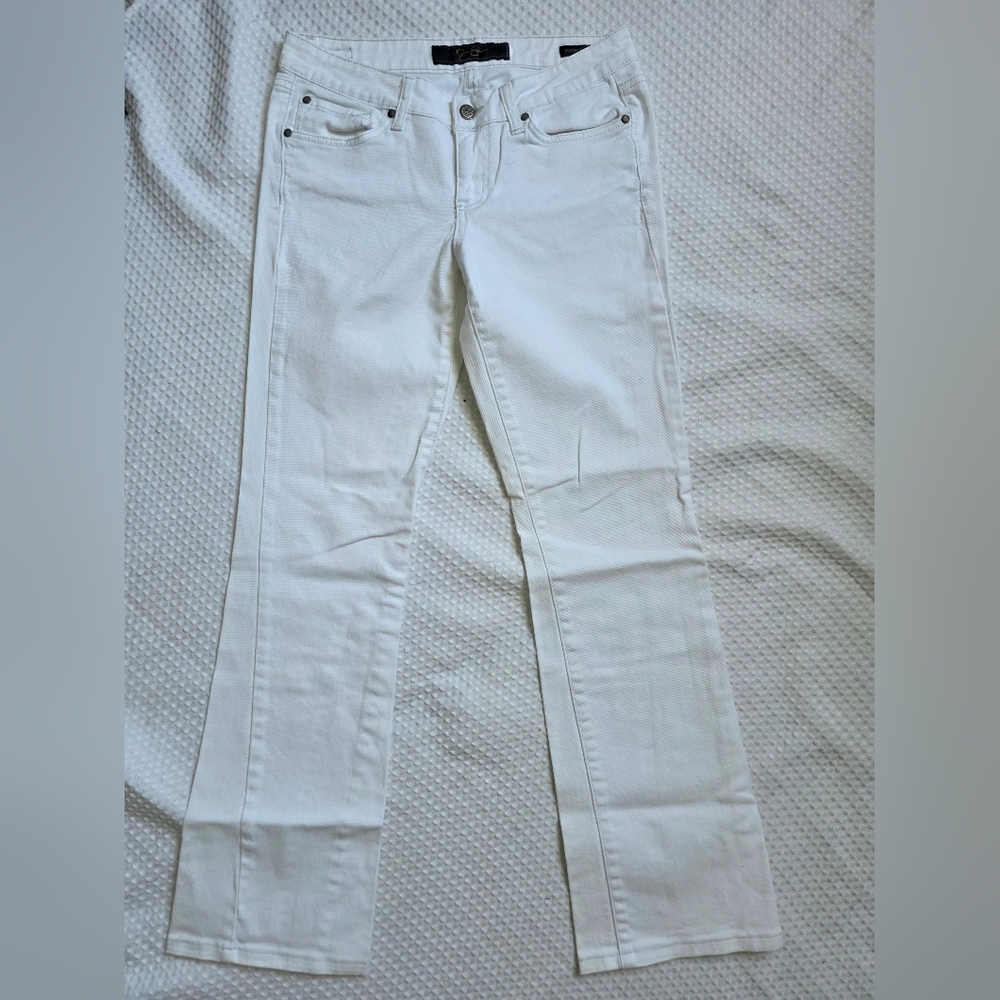 5/25$ - Jessica Simpson White Straight Leg Jeans Classic Style